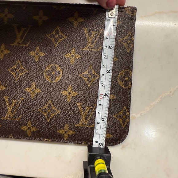 Louis Vuitton Brown Monogram Pouch - Picture 9 of 16
